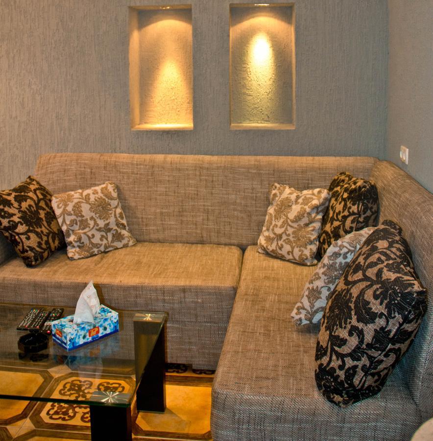 Armon Apart Hotel Khujand Δωμάτιο φωτογραφία